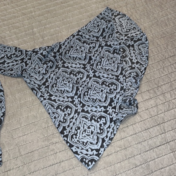 DONATING SOON Mimi Chica Sheer Blue Bell Sleeve Shirt Size XS - Picture 6 of 7